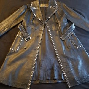 Leda Spain by Gropper Black Vintage Trench Coat